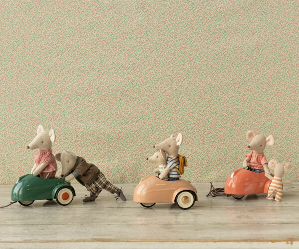 Maileg Mouse car